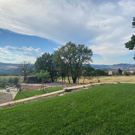 Appartamento Dell Agriturismo Pane E Olio Тоді Екстер'єр фото